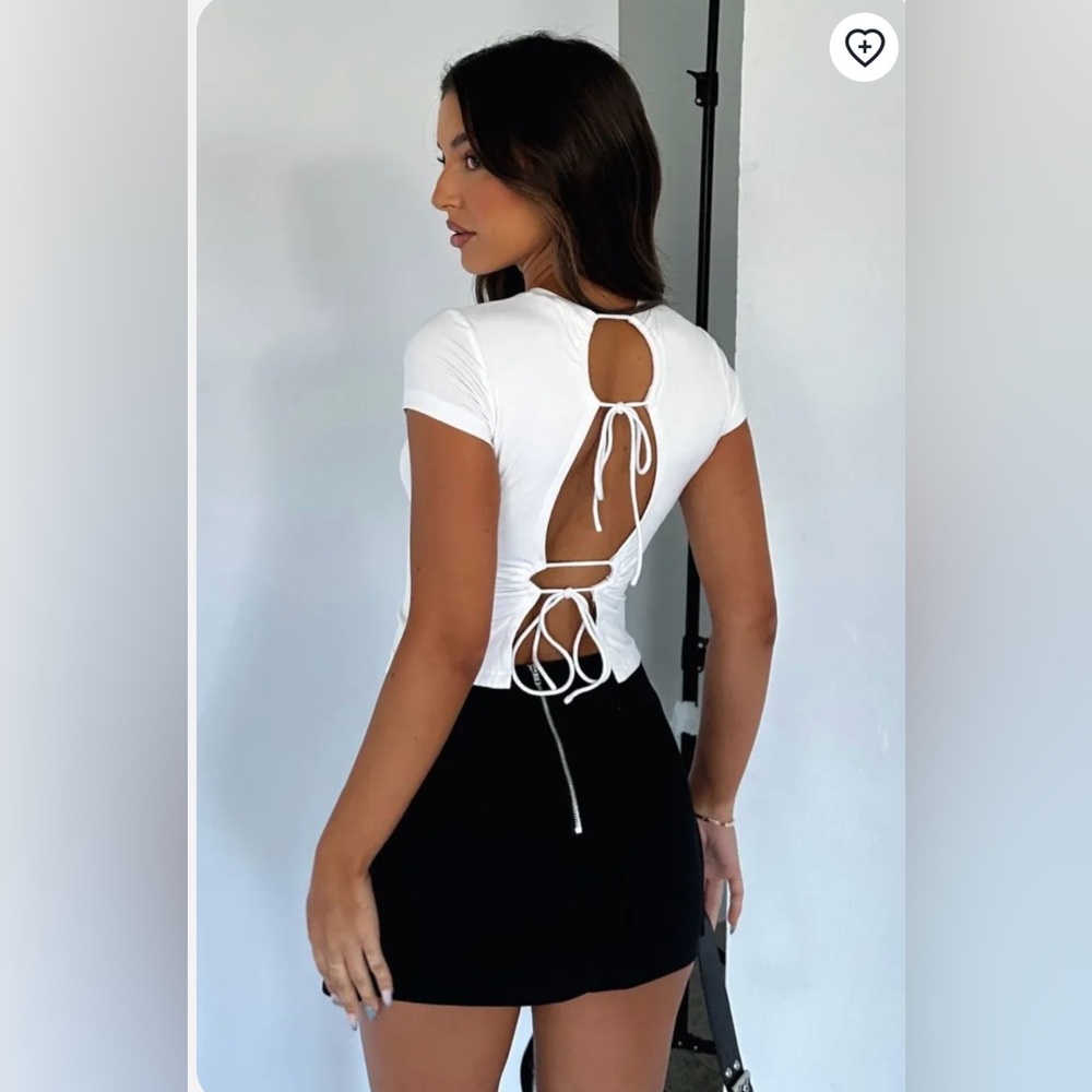White Fox - Loving You Is Hard Tee - XS